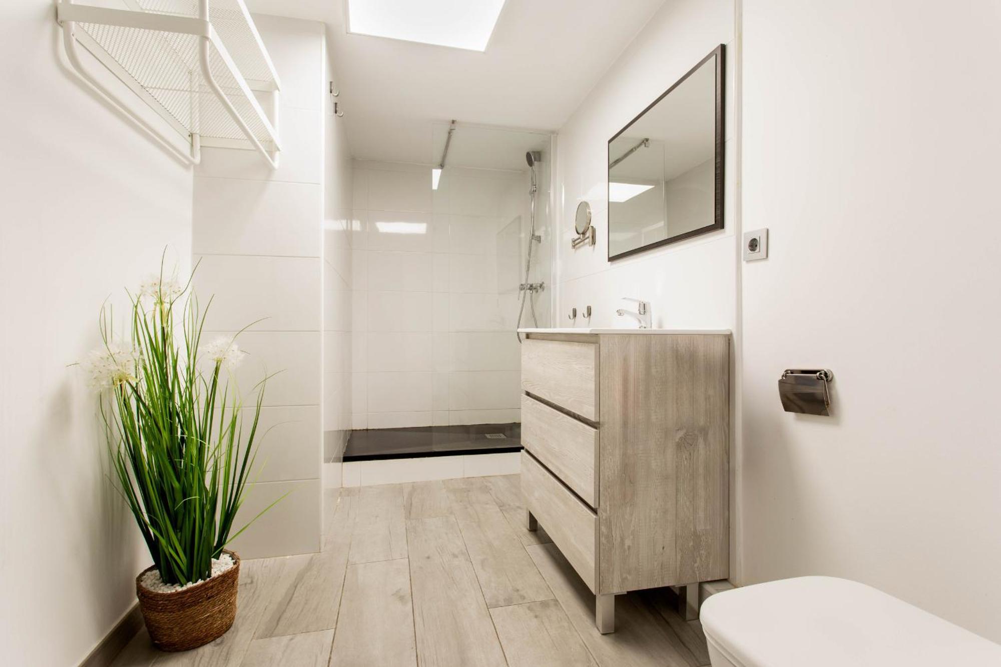 Tirso Loft En Madrid Lägenhet Exteriör bild