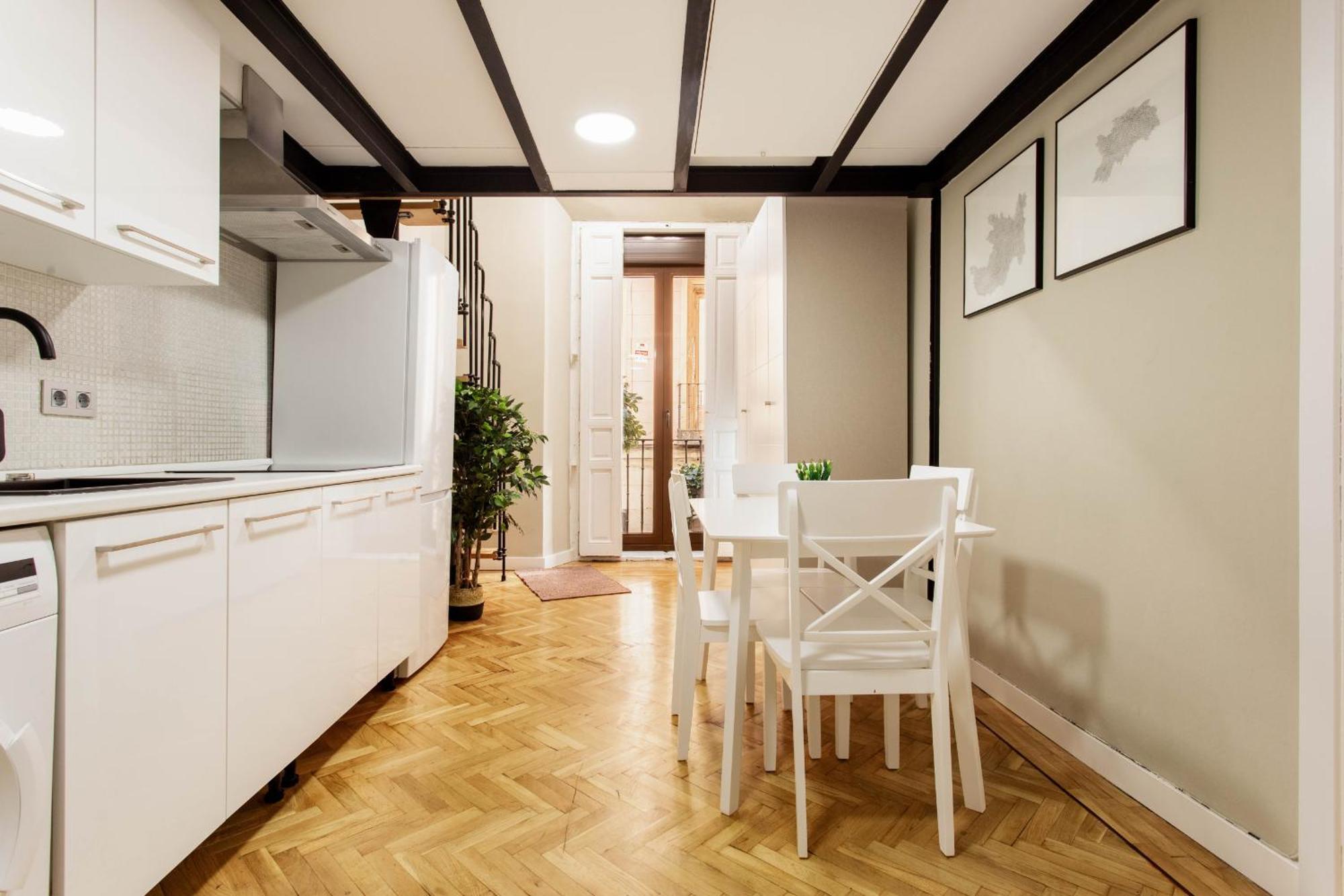 Tirso Loft En Madrid Lägenhet Exteriör bild